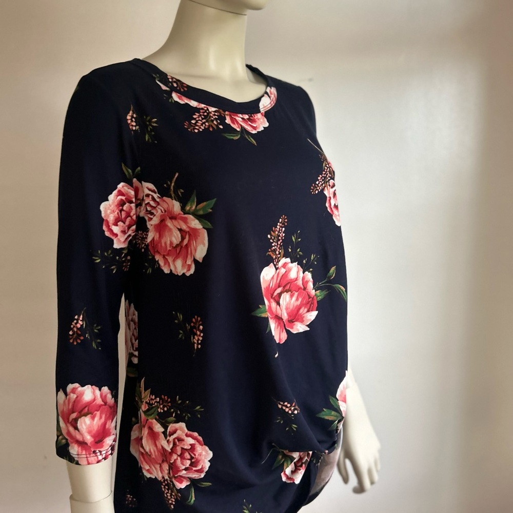 reb & J Floral Navy Top with Pink Peonies - Picture 2 of 9